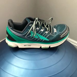 Altra Provision 2.5 size 9